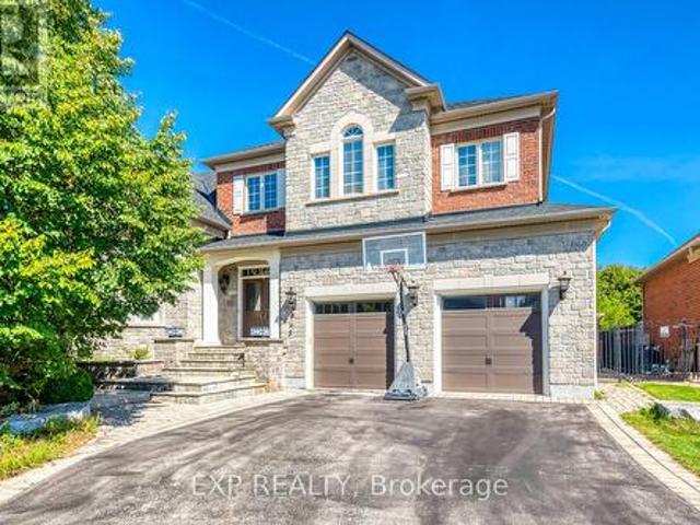 House for sale in Oakville, Ontario
