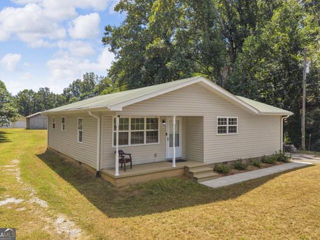 House for sale in Mount Airy, Georgia