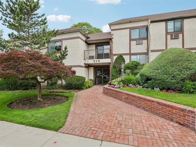 Condo for sale in Nassau, New York