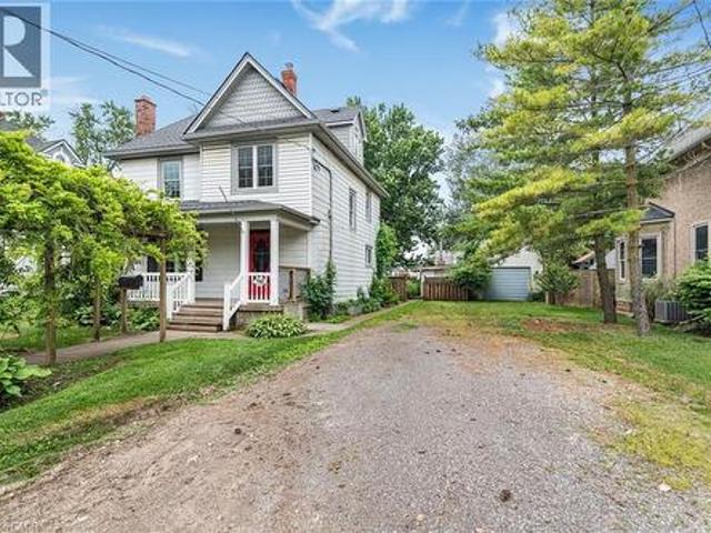 House for sale in Niagara, Ontario