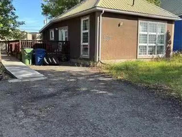 House for sale in Moose Jaw, Saskatchewan