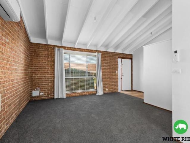 Townhouse for rent in Queanbeyan, New South Wales