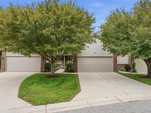 Condo for sale in Marion Township, Howell
