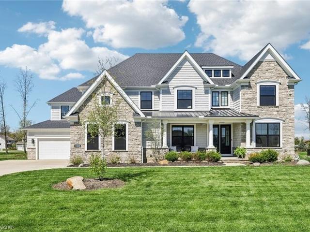 House for sale in Avon Lake, Ohio
