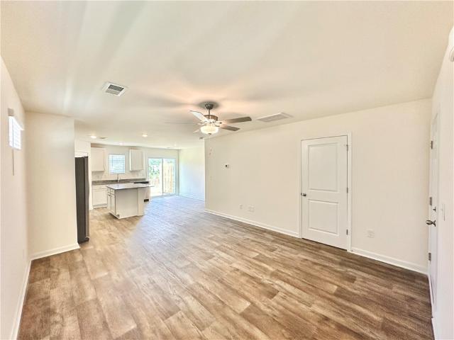 Townhouse for sale in Pendleton