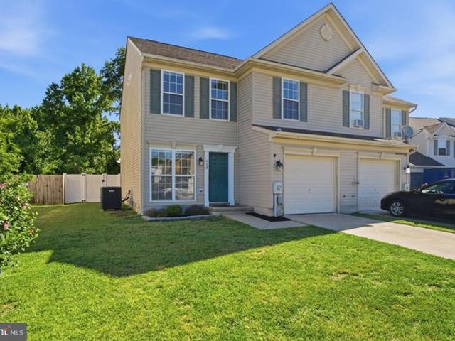 Townhouse for sale in Greensboro, Maryland