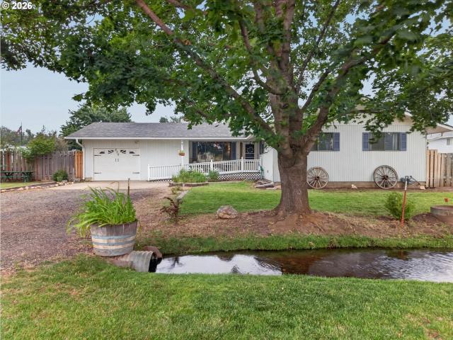 House for sale in Oregonia