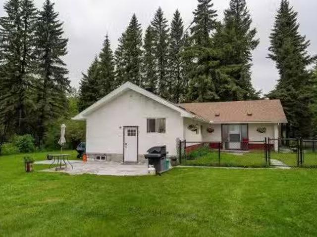 House for sale in Alberta