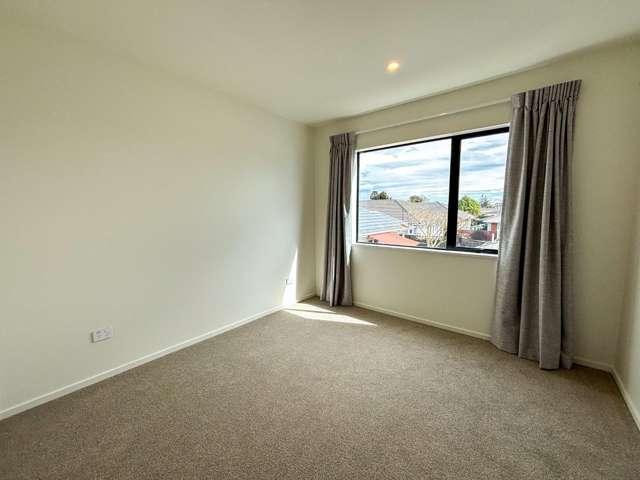 Townhouse for rent in Canterbury