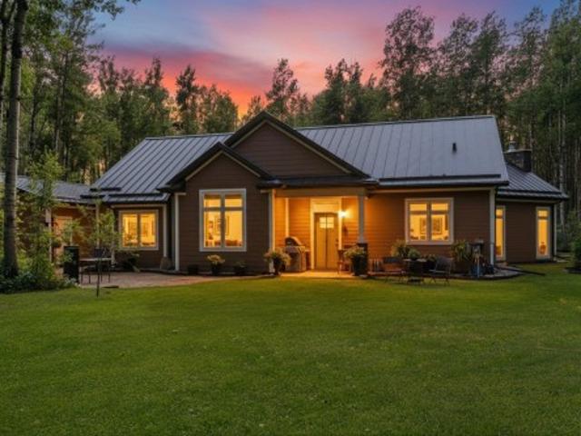 House for sale in Alberta