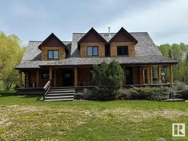 House for sale in Alberta