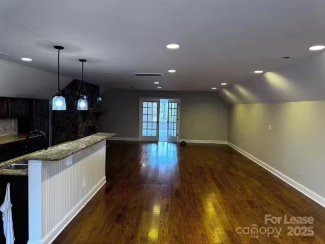 Apartment for rent in Monroe