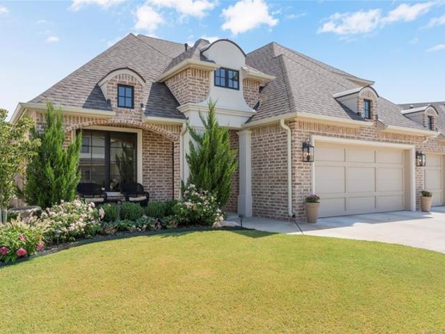 House for sale in Bixby, Oklahoma