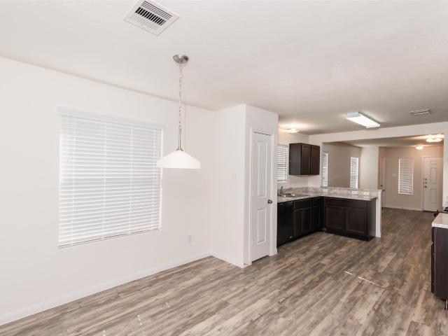 Property for rent in Rosharon, Texas