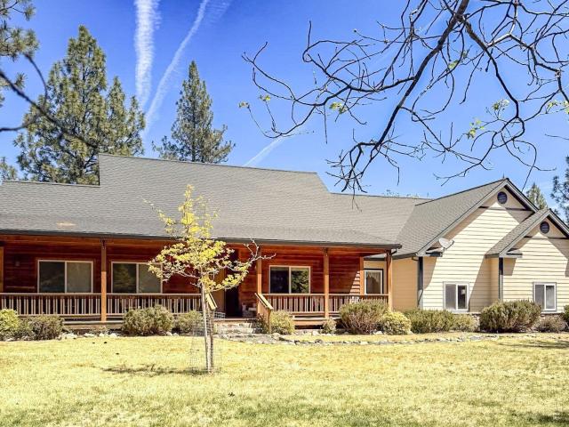 House for sale in Etna, California