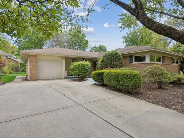 House for sale in Western Springs, Illinois