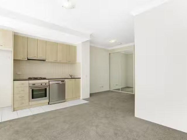 House for rent in Crows Nest, New South Wales