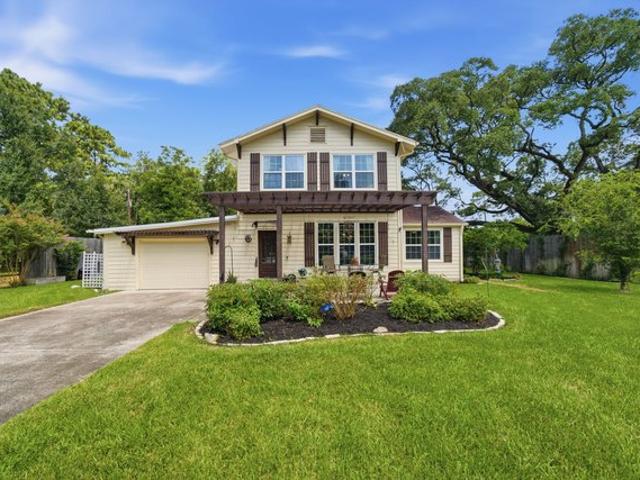 House for sale in Dickinson, Texas