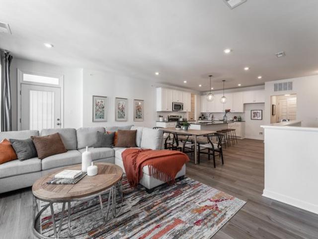 Condo for sale in Virginia