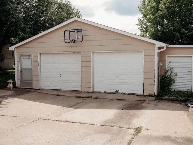 House for sale in Buchanan, Missouri