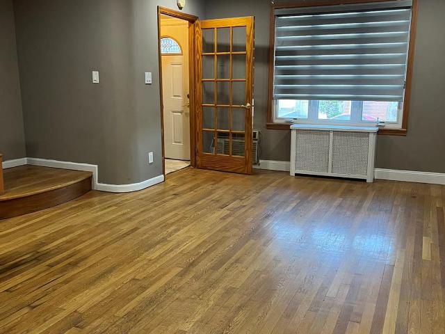 House for sale in Queens, Arverne