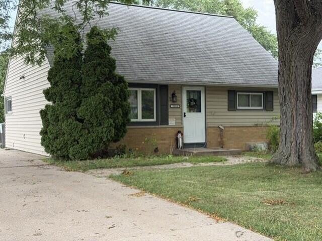 House for sale in Brown Deer, Wisconsin