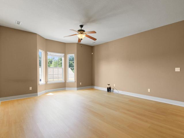 Condo for sale in Columbia