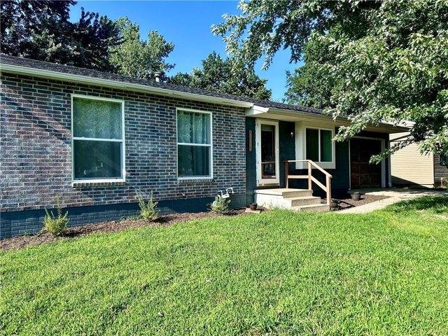 House for sale in Buchanan, Missouri