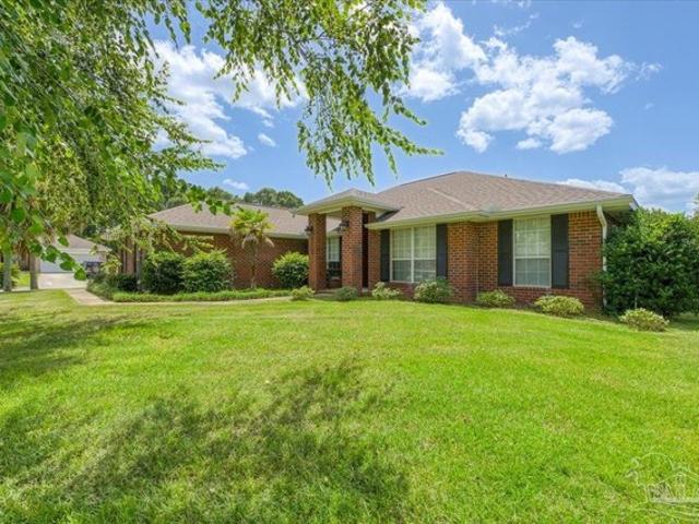 House for sale in Pace, Florida