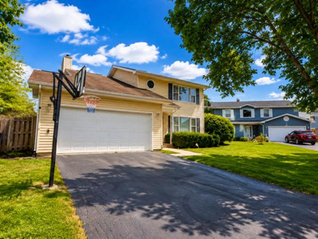 House for sale in Gurnee, Illinois