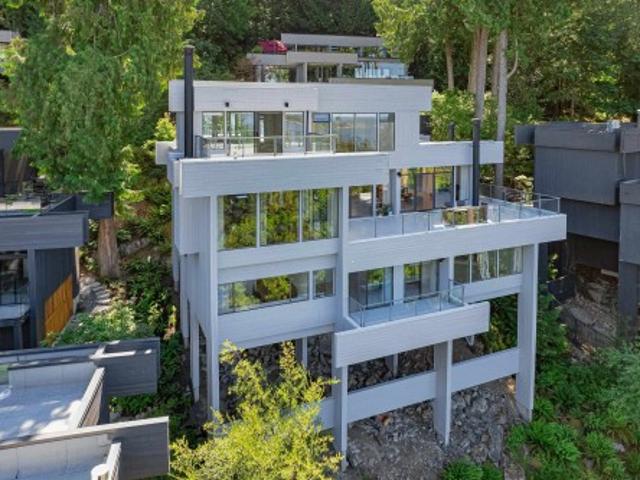 House for sale in West Vancouver, British Columbia