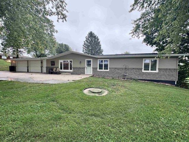 House for sale in Cherokee, Cherokee County