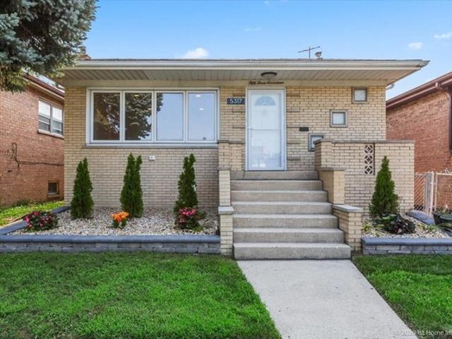 House for sale in Summit Argo, Illinois