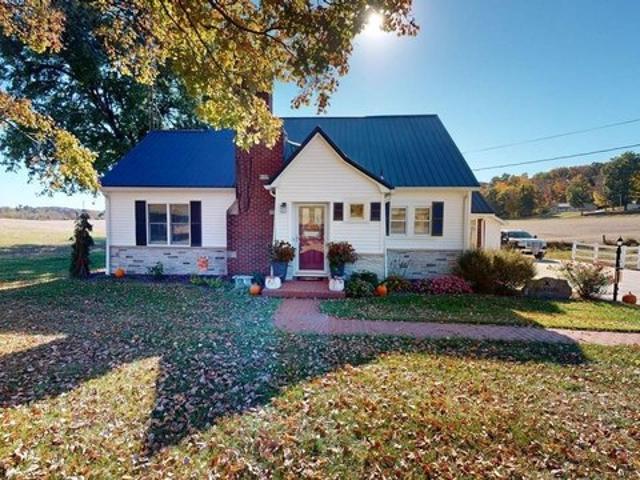 House for sale in Saint Anthony, Dubois County