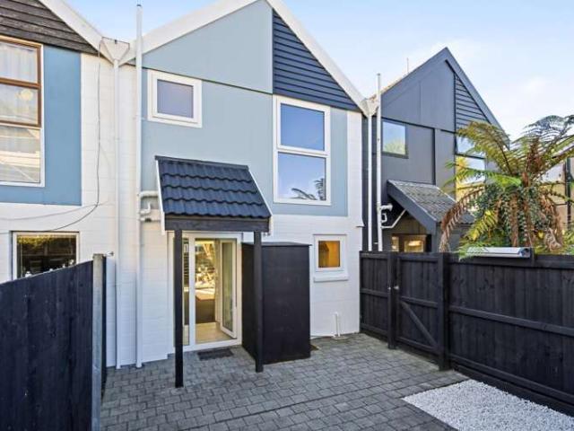 House for sale in Heathcote, Canterbury