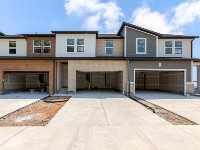 Townhouse for sale in Mapleton, Utah