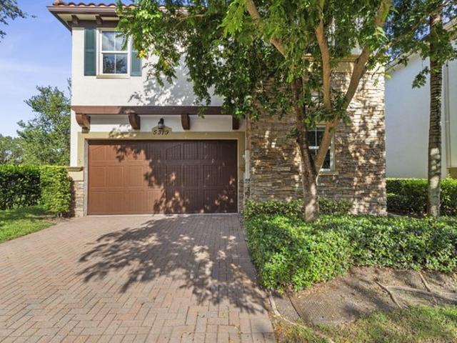 House for sale in Davie, Florida