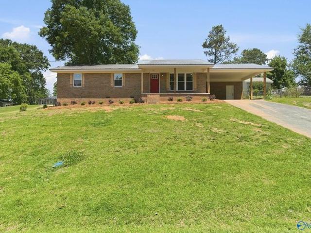 House for sale in Etowah, Alabama