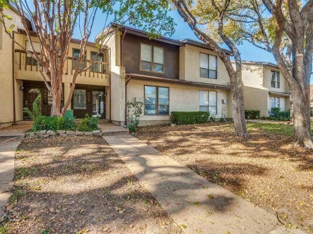 Townhouse for sale in Irving, Dallas County