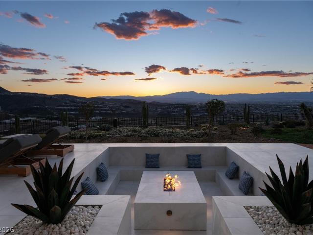 House for sale in Henderson, Nevada