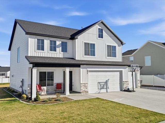 House for sale in Cache, Utah