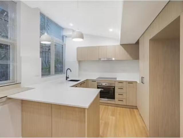 Apartment for rent in Lower North Shore, Sydney