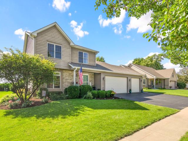 House for sale in Hinckley, Illinois
