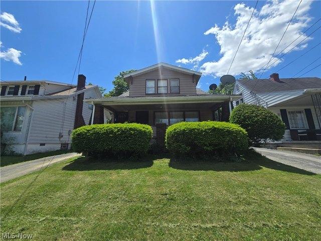 House for sale in Youngstown, Ohio