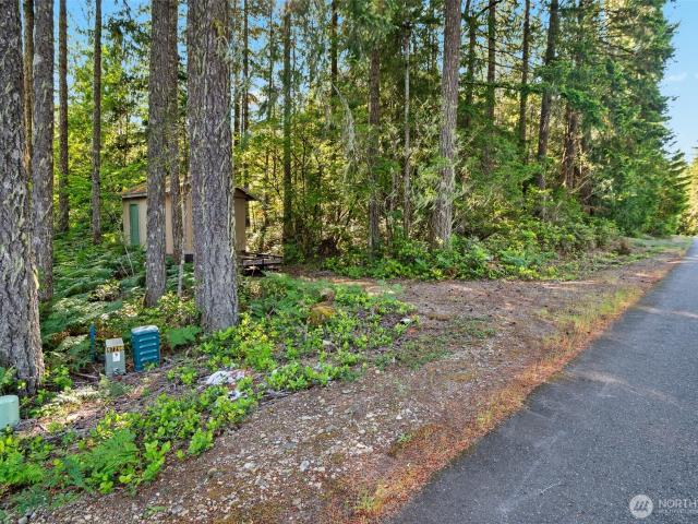 Land for sale in Hoodsport, Washington