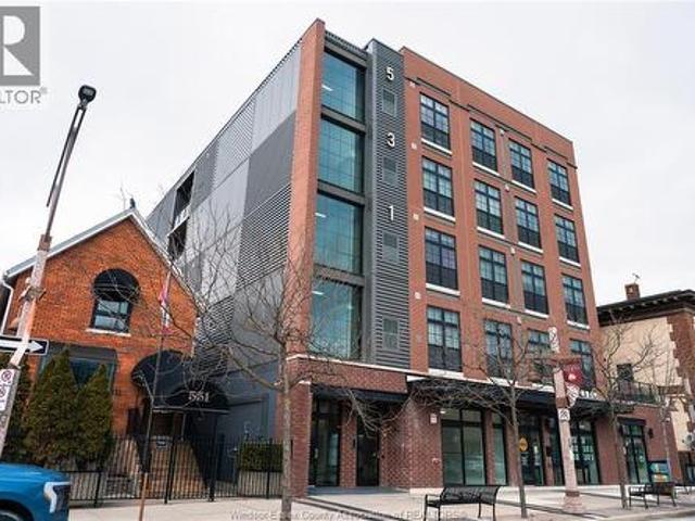 Commercial for rent in City Centre, Windsor