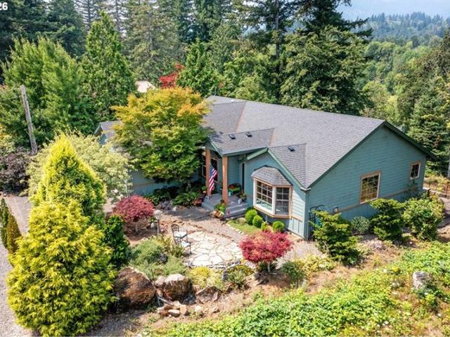 House for sale in Stevenson, Washington