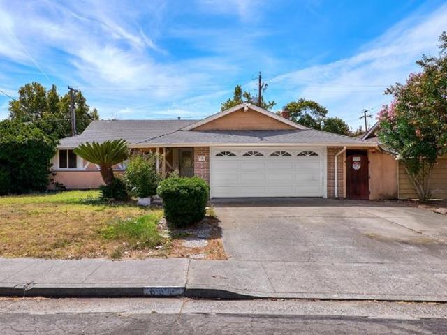 House for sale in Solano, California