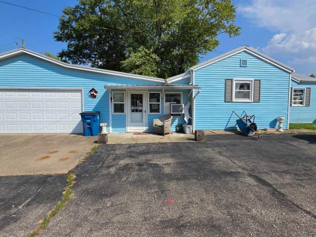 House for sale in Jasonville, Greene County