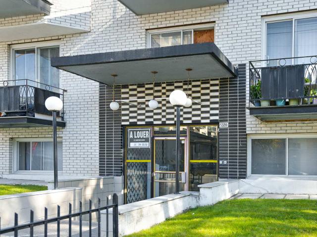 Apartment for rent in St. Leonard's, Quebec